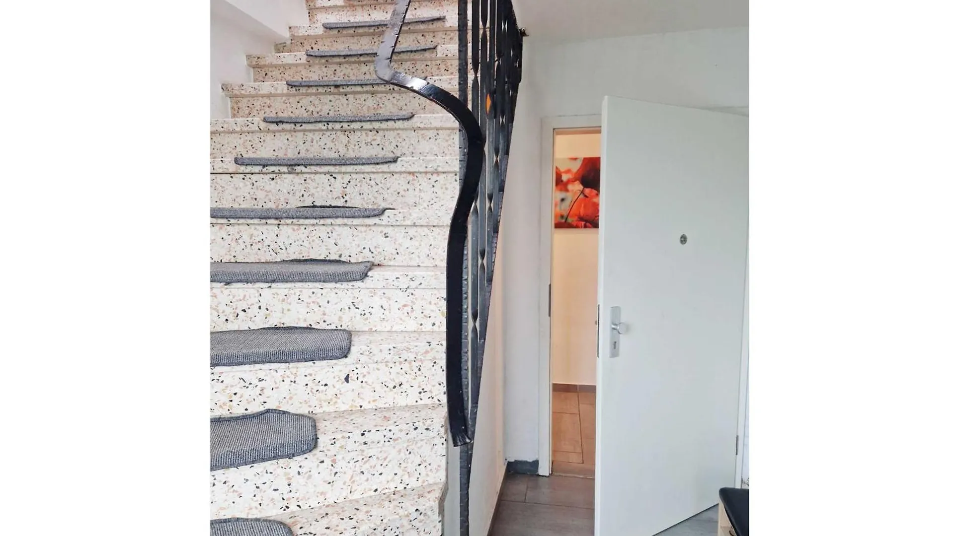 Royal Home Grosszuegige 4 Zimmer-Wohnung Mit Balkon Muhlhausen  0*, Muhlhausen (Erlangen-Hochstadt)